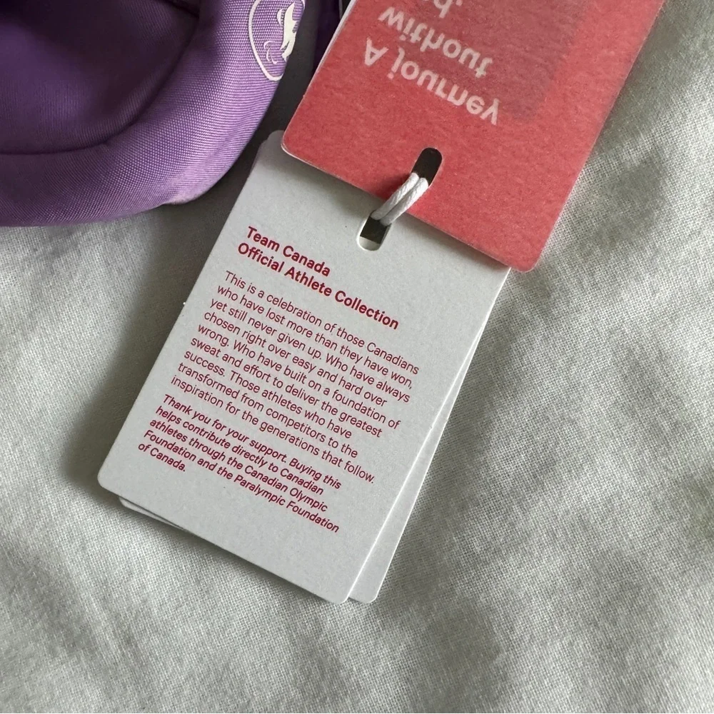 🆕🇨🇦 Lululemon Team Canada Future Legacy Mini Belt Bag Purple Blossom Lt Ivory